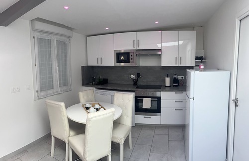 Pontault-Combault Wohnung | Appartement De Charme à 25 Minutes de Paris - F3