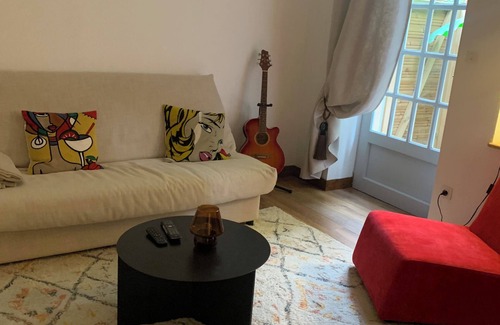 Louhans Wohnung | Appartement d une Chambre Pour 3 Personnes