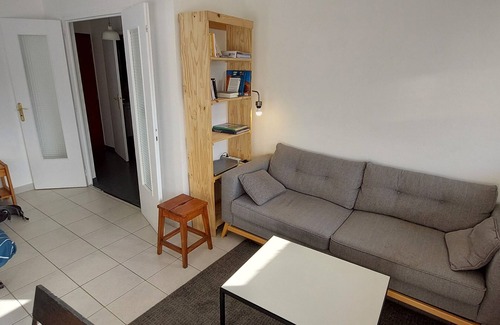 Gaillard Wohnung | Appartement Lumineux au Calme Avec Balcon Tout Proche de Genève