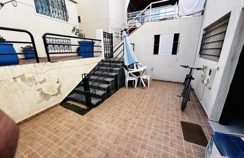 Harhoura Wohnung | Appartement Meublé Pour Famille de 4 à 6, à 5 min à Pied de la Plage de Harhoura