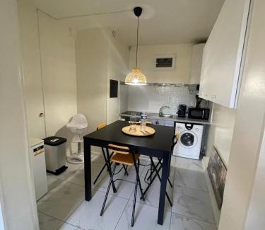 Bagnolet Wohnung | Appartement moderne à Bagnolet, 60 m² avec Jacuzzi