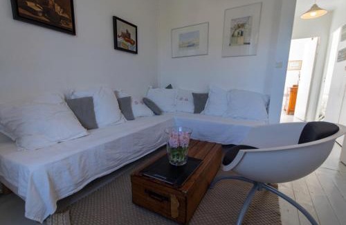 Le Palais Wohnung | Appartement rénové avec vue sur mer au Palais - FR-1-418-80