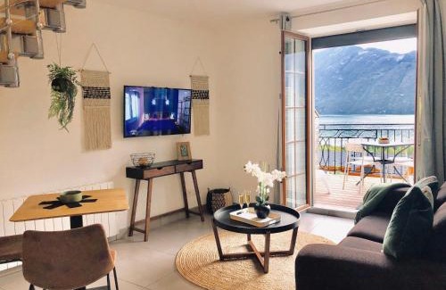 Aix-les-Bains Wohnung | Appartement T2, vue lac, climatisé, parking, tout confort