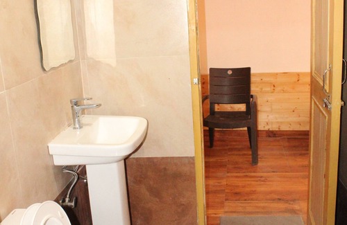 Old Manali Hotel | Apple Field House - Hotel in Old Manali