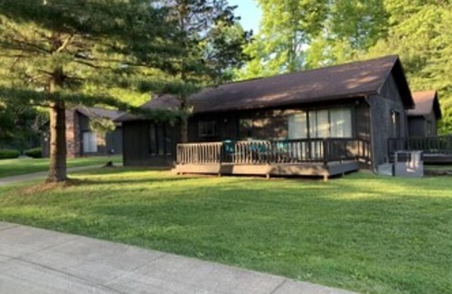 Apple Valley Eigentumswohnung | Apple Valley Lake, Pools and Beaches! Guest Passes available for a fee!