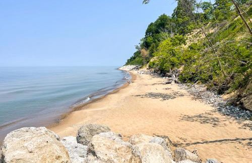 Glenn Haven Shores Haus | Appy Place