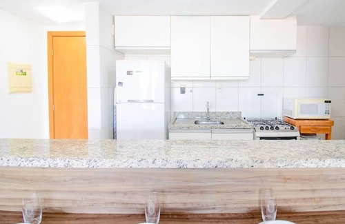 Parafuso Wohnung | Apt 2/4 high standard Condomínio Paraíso dos Corais Guarajuba