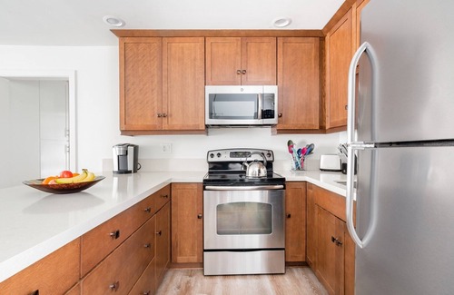 Carpinteria Wohnung | Apt 2: Luxus 2 Schlafzimmer, 2 Bäder, Schritte zum Strand