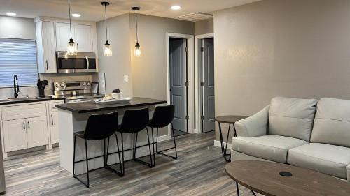 Clayton Wohnung | Apt 3 - High Plains Lodge at Nomad Landing