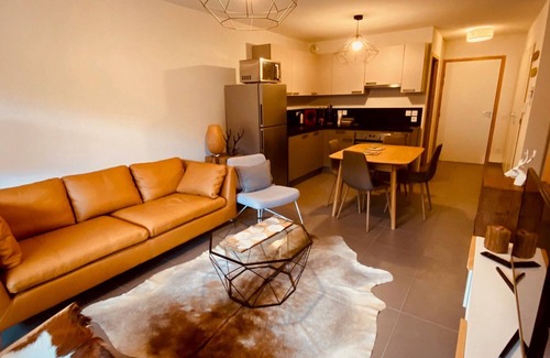 Saint-Jean-de-Sixt Wohnung | Wohnung 5 Pers, Garage, Balkon, WiFi, Skiraum