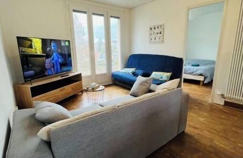 Besancon Wohnung | Apt,54m2, Refait à Neuf, Wifi, 3 Couchages ++