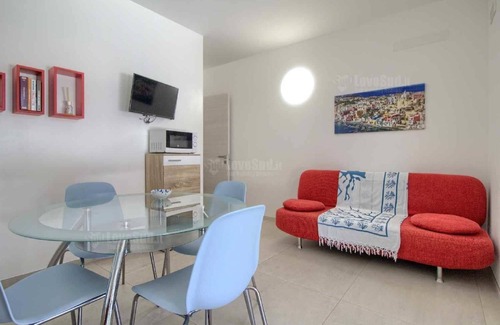 Torre Vado Haus | Apt A - Beach View Villa Controvento