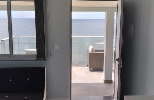 Prazeres Wohnung | Apt 'A Gaioa' in 'The Cliff Coast Accomodation'