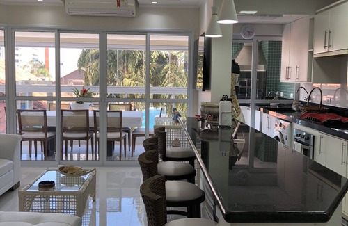 Riviera de Sao Lourenco Wohnung | APT dekoriert 30m vom Strand entfernt, mit der besten Freizeit der Riviera, in Modul 6 gelegen