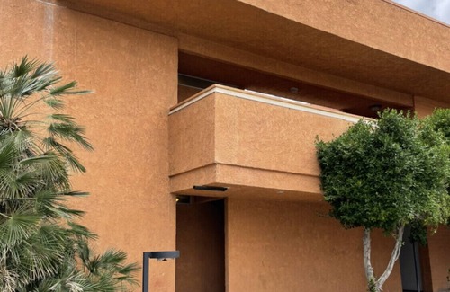 Historic Tennis Club Wohnung | Apt F- furnished 1bed/1bath upstairs with mountain view in Downtown Palm Springs