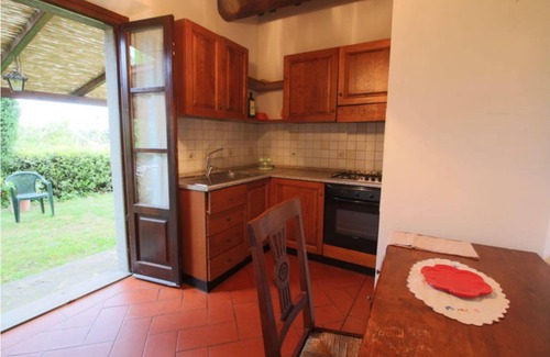 Camucia Wohnung | FeWo im typischen Bauernhaus nahe an Cortona, Pool, Garten und schöne Aussicht