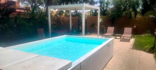 Quartu Sant'Elena Haus | Apt in Villa Serra