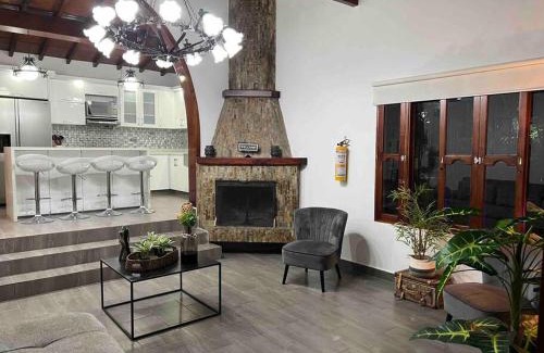 El Tesoro Villa | Apt Palos Altos Poblado, a distancia caminando de restaurantes