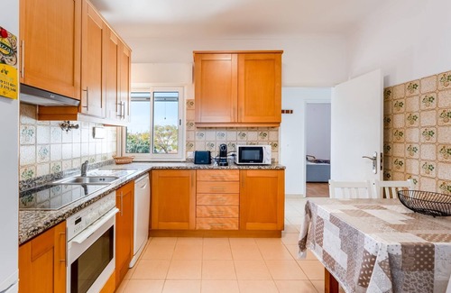 Albufeira Wohnung | Apt T3 Luminoso c/Piscina Ferreiras by LovelyStay