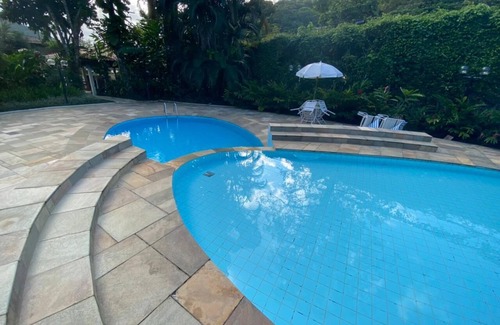 Praia da Enseada Haus | Apt. con piscina, a 200 metros de la playa Enseada-Ubatuba- para 8 personas