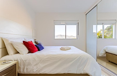 Pantanal Wohnung | Apto confortável c/ sacada e vista incrível RDC107