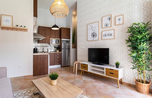 San Ildefonso Wohnung | Apto Real Bajo Cartuja. Apartment mit privatem Patio und WLAN