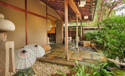 Kaga Hotel | Araya Totoan