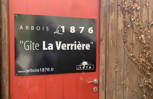 Arbois Wohnung | Arbois 1876 " La Verrière ", charming gîte in a winegrower's house
