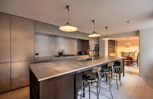 Macclesfield Skihütte | ARC Peaks