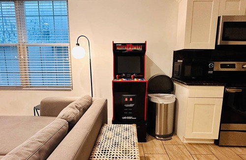 Chinatown Wohnung | Wunderschönes 2-Schlafzimmer-Apartment in der Nähe des Kongresszentrums