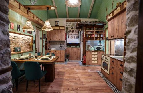 Trikala Haus | Archontiko Theofanous