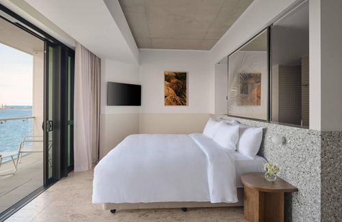 Townsville Hotel | Ardo