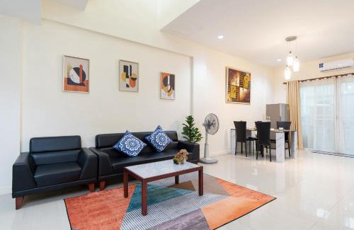 Nuanchan Villa | AreeHouse 曼谷 300平方 獨棟別墅 家庭首選 近7-11 超市 MRT