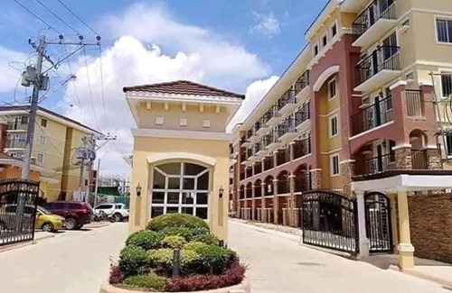 Sasa Wohnung | Arezzo Place Condo