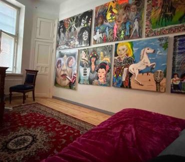 Ullanlinna Haus | Art gallery room with own entrance at the centre of Helsinki