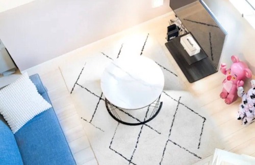 Higashi Wohnung | Art House] 37 ㎡ Max 4 people 10 min walk from Shibuya station Shin-minami exit / FireStick available / Long term stay recommended