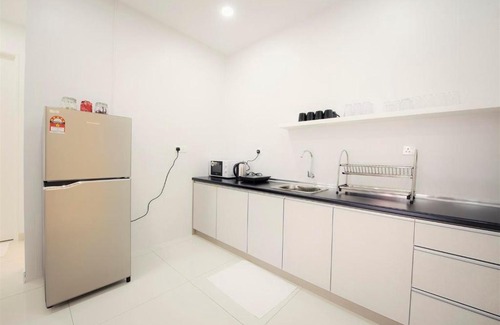 Gelugor Wohnung | Arte S Suite 3房式度假公寓套房