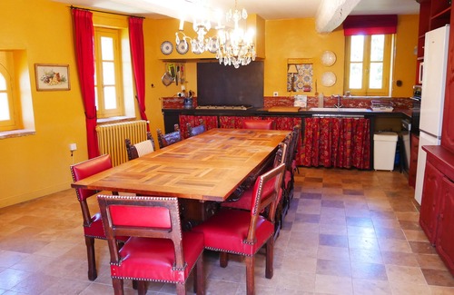 Villarzel-du-Razes Sonstige | Artisanal, boho-chic farmhouse with spectacular views of the Pyrenees and pool