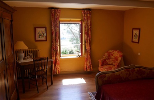 Villarzel-du-Razes Sonstige | Artisanal, boho-chic farmhouse with spectacular views of the Pyrenees and pool