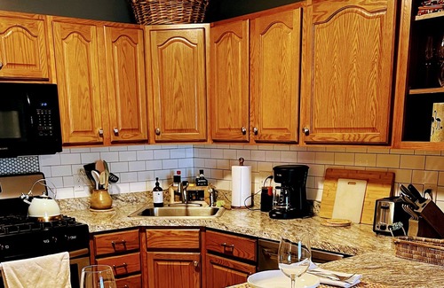 Northfield Eigentumswohnung | Artist’s Condo Centrally Located Cleve/Akron