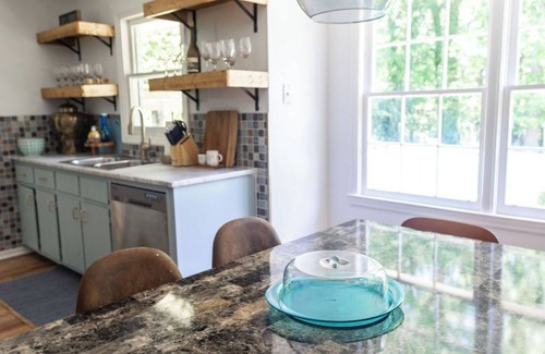 Lithonia Haus | Artsy and eclectic retreat with private pool and hot tub located near Atlanta