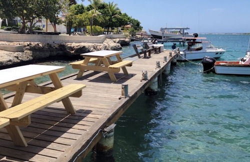 Shiribana Haus | Aruba Local Private House