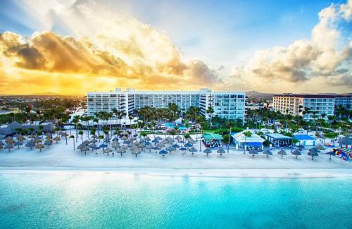 Palm Beach Resort | Aruba Marriott Resort & Stellaris Casino