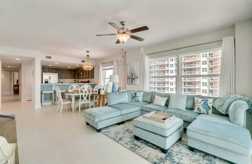 Ocean View Halifax Estates Eigentumswohnung | Aruba Unit 802 Brand new in 2021 - 4 BR Direct Oceanfront Condo - Large Balcony