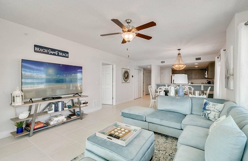 Ocean View Halifax Estates Eigentumswohnung | Aruba Unit 802 Brand new in 2021 - 4 BR Direct Oceanfront Condo - Large Balcony