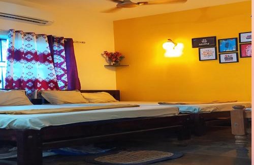 Hireguthi Haus | Arundekar Home Stay In 2 Minutes Walk Beach AC Room