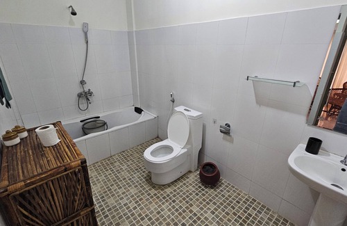 Varkala Haus | Ashiyana Cliff and Beach Resort