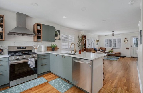 Grandview Heights Eigentumswohnung | Ashland Aerie - 2BR|2BA|3-Story Grandview Condo