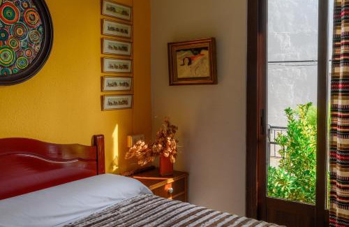 Castillo de Locubin Haus | AstArte Guesthouse