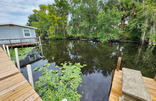 Astor Haus | Astor River House with 2 private boat slips